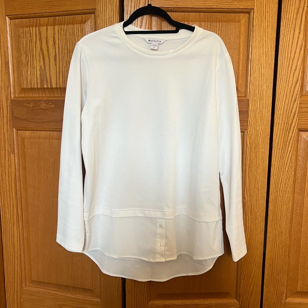 Athleta long sleeve top